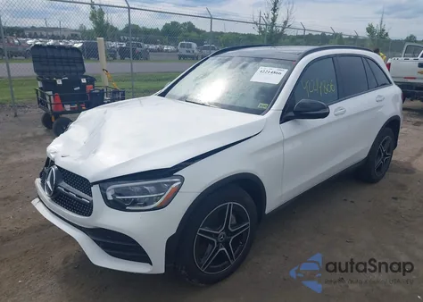 2020 Mercedes-Benz Glc 300 4Matic z USA, uszkodzony, nr VIN WDC0G8EB5LF723908